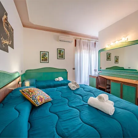 Suite Apartment Taormina Guest house *